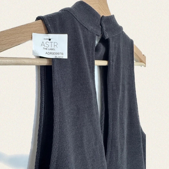 ASTR the Label Knit Dress - Picture 7 of 7